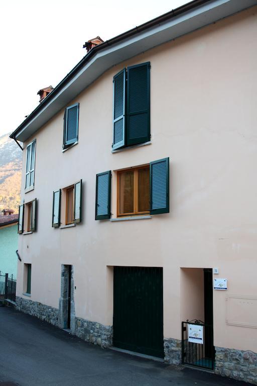 B&B Notte E Di Monasterolo del Castello Exteriör bild