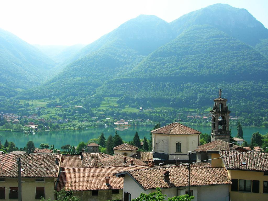 B&B Notte E Di Monasterolo del Castello Exteriör bild
