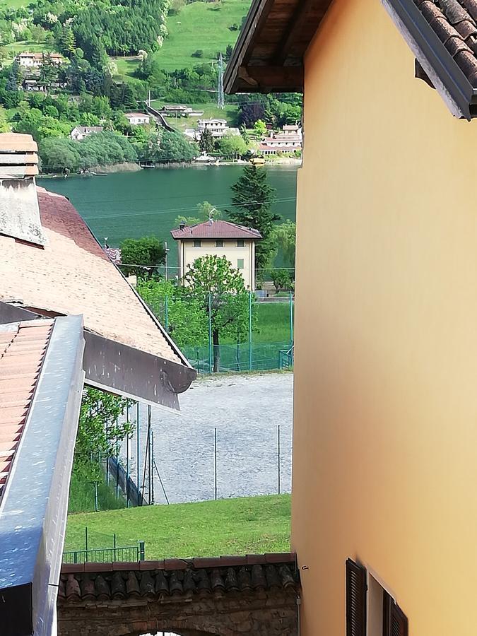 B&B Notte E Di Monasterolo del Castello Exteriör bild